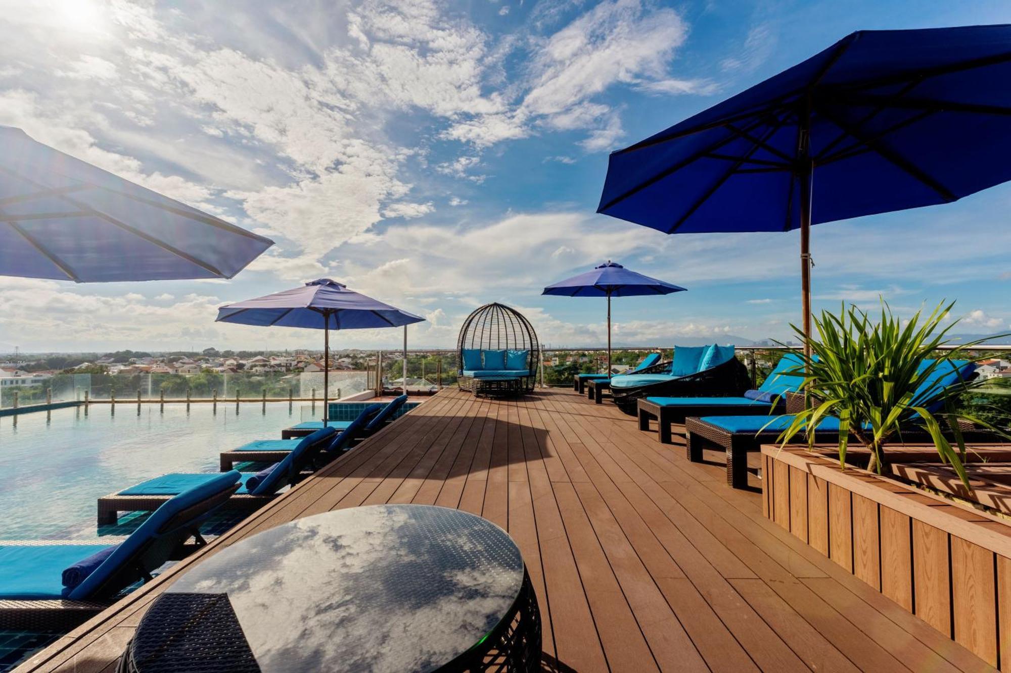 Qualia De Hotel Hoi An - Rooftop Bar City View 외부 사진